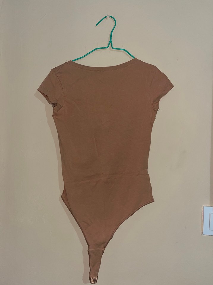 Bej Kadın V Yaka Body - Görsel 2
