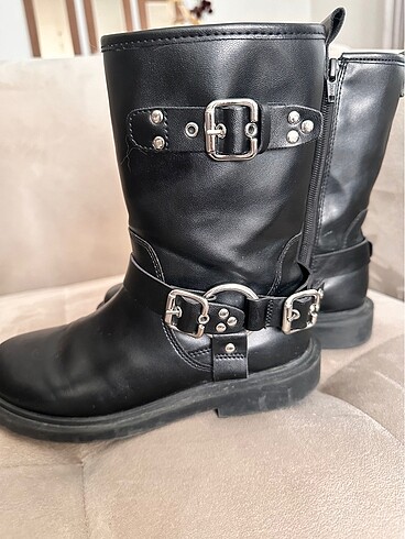 35 Beden Zara kız çocuk bot