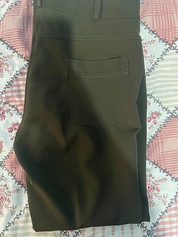 Diğer Kadın asker yeşili kumaş pantolon