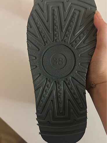 38 Beden gri Renk Gri ici yunlu ugg