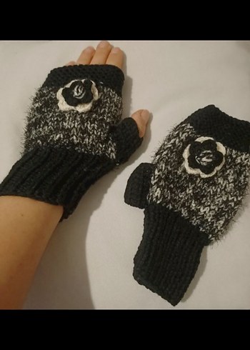 Gri Örgü Parmaksız Kadın Eldiveni - Görsel 6