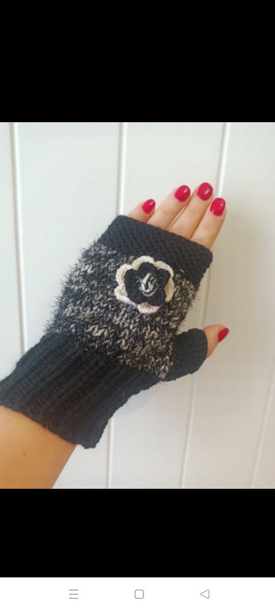 Gri Örgü Parmaksız Kadın Eldiveni - Görsel 5