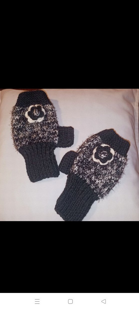 Gri Örgü Parmaksız Kadın Eldiveni - Görsel 2