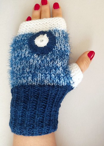 Mavi Örgü Parmaksız Kadın Eldiveni - Görsel 2