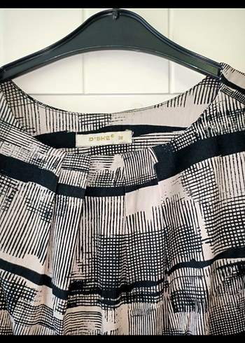 Gri Desenli Midi Pilili Kolsuz Ofis Elbisesi - Görsel 3