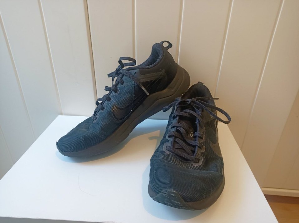 Nike Running est1972 Siyah Spor Ayakkabı - Görsel 4