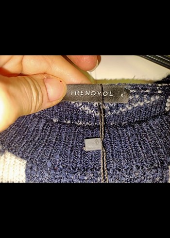 Trendyol Kareli Kalp Desenli Örgü Kadın Crop Kazak - Görsel 4