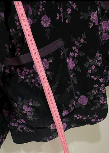 Çiçek Desenli Düğmeli Kadın Ceket - Görsel 2