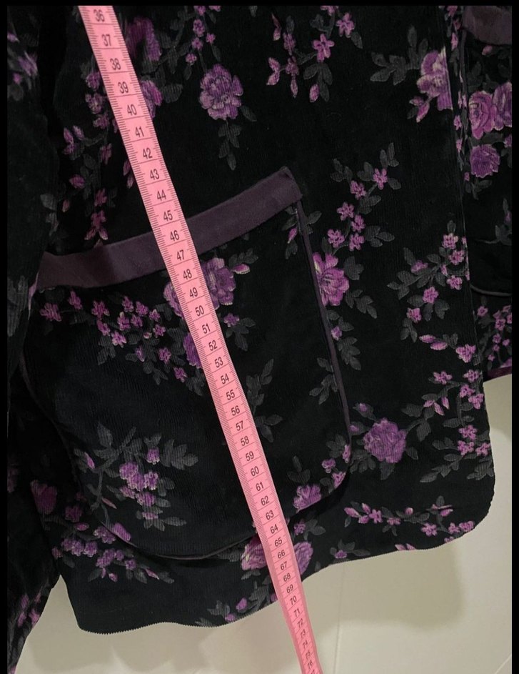 Çiçek Desenli Düğmeli Kadın Ceket - Görsel 2