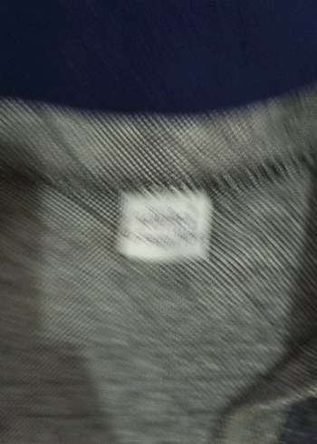Düğmeli Gri Erkek Kolsuz Sweatshirt