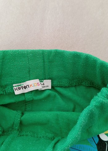 Kız Çocuk Yeşil Baskılı Belden Bağlamalı Şort - Görsel 6