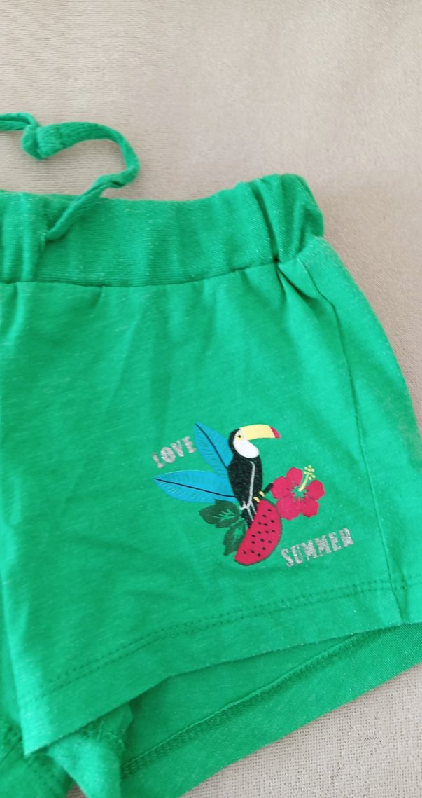 Kız Çocuk Yeşil Baskılı Belden Bağlamalı Şort - Görsel 3
