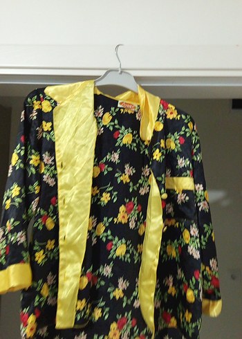 Sarı Detaylı Vintage Çiçekli Midi Kadın Sabahlık - Görsel 2