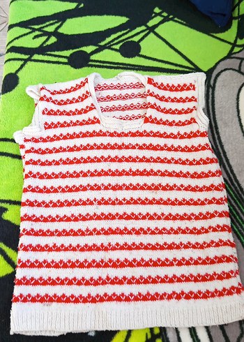 Kız Çocuk Kırmızı Çizgili Örgü Süveter - Görsel 2