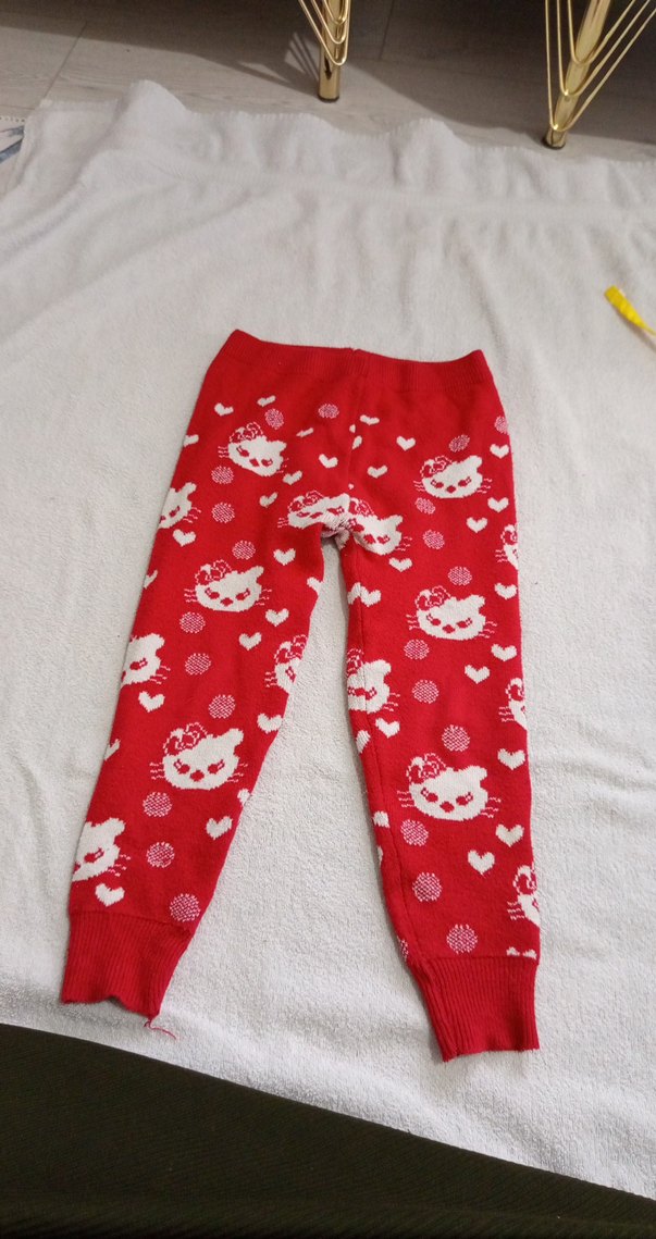 Kız Çocuk Kırmızı Örgü Tayt - Görsel 2