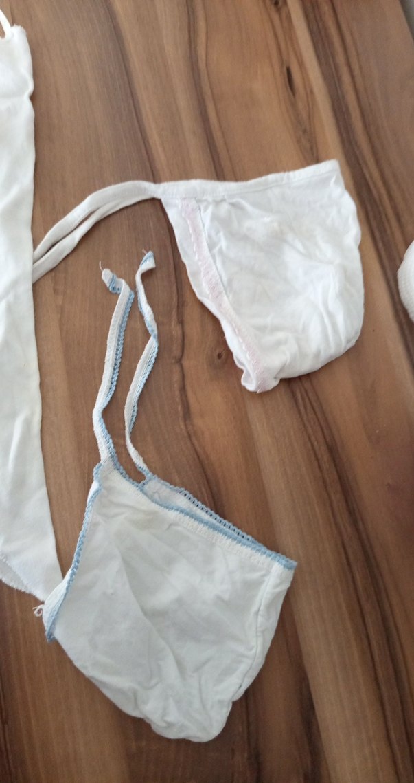 Beyaz Bebek Önlüğü Bağlamalı - Görsel 4