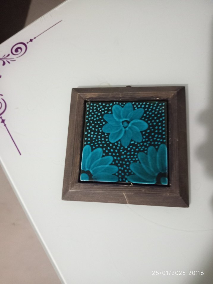 Turkuaz Çiçek Desenli Ahşap Çerçeve - Görsel 3