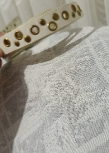 Beyaz Deri Delikli Kadın Kemer - Görsel 3