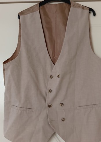 Bej Düğmeli Erkek Yelek - Görsel 4