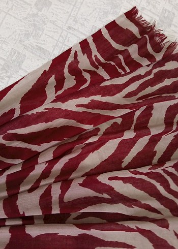 Bordo Kürklü Kadın Şal - Görsel 4