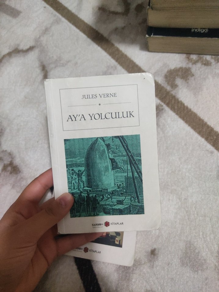 Alice Harikalar Diyarında & Ay'a Yolculuk Kitapları - Görsel 4