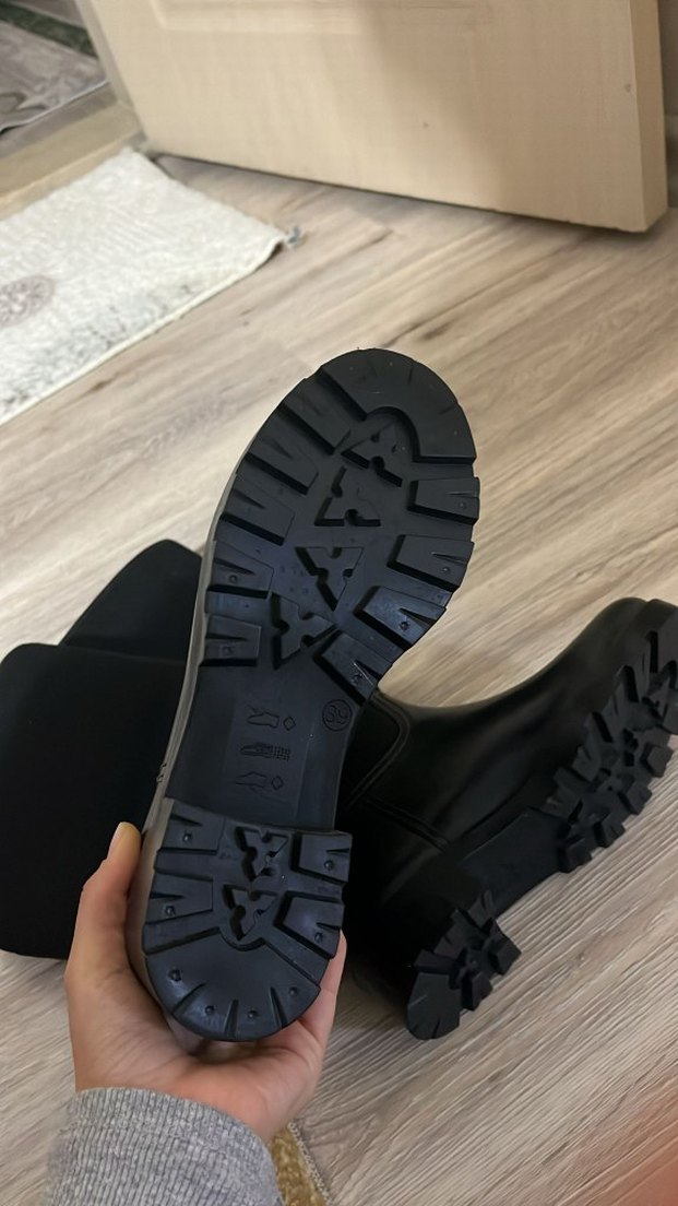 Şu geçirmez kadın çizme - Görsel 3