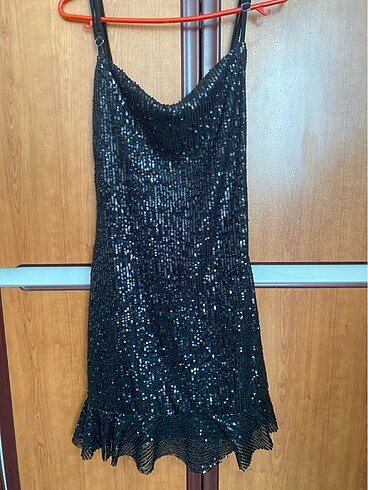 Trendyol & Milla Siyah pul payet mini elbise