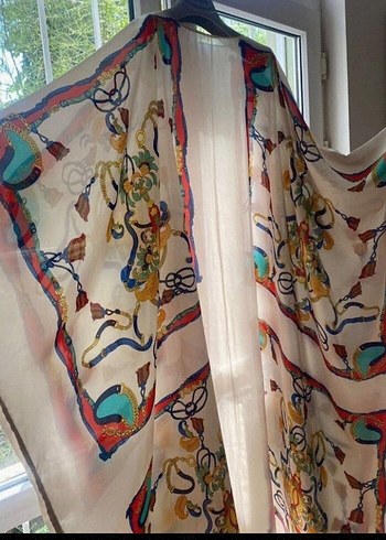 Zara Tasarım Renkli Desenli Uzun Kadın Kimono Abaya