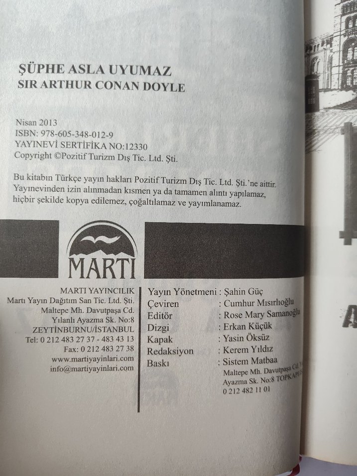 Sherlock Holmes - Şüphe Asla Uymaz Ciltli - Görsel 3