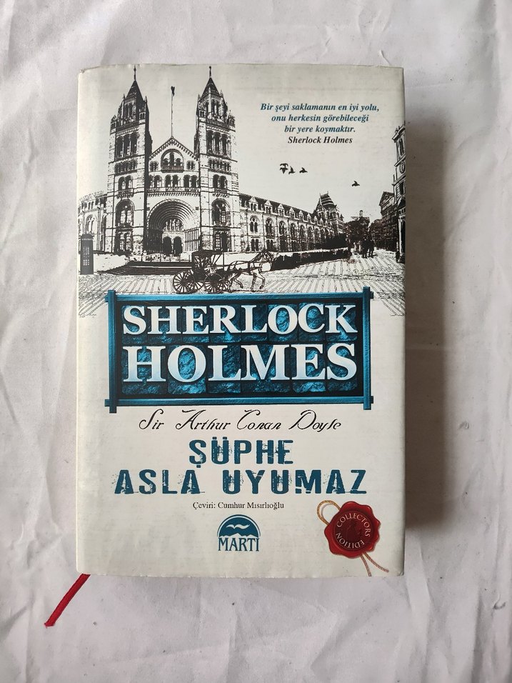 Sherlock Holmes - Şüphe Asla Uymaz Ciltli - Görsel 2