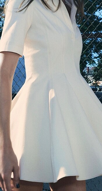 Zara ZW Collection Dikiş Detaylı Elbise