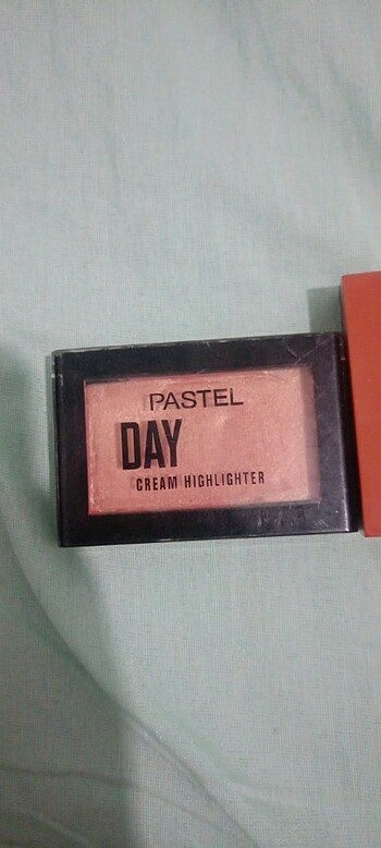 Pastel Pastel cream blush allık ve day cream higlighter