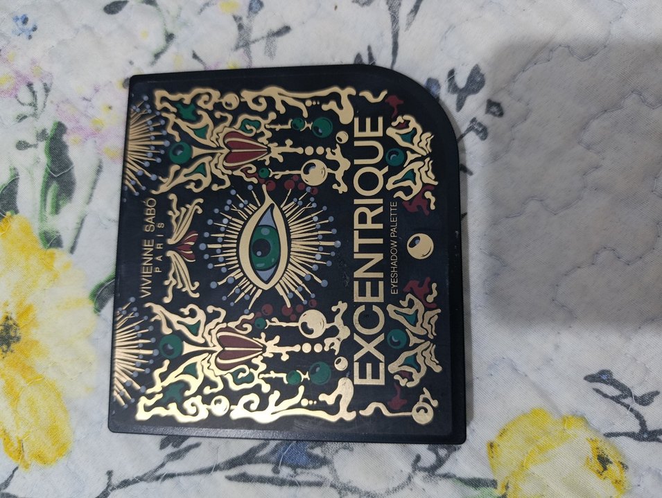 Vivienne Sabó Excentrique Göz Farı Paleti - Görsel 2