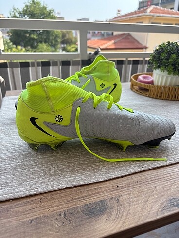 43 Beden NIKE phantom luna 2 academy bilekli yeşil krampon
