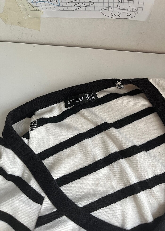 AMBAR çizgili v yaka üst - Görsel 3