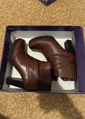 Kahverengi Deri Platform Topuklu Kadın Bot - Görsel 2