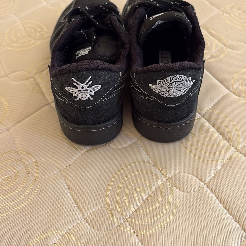 Siyah Nike ayakkabı - Görsel 3