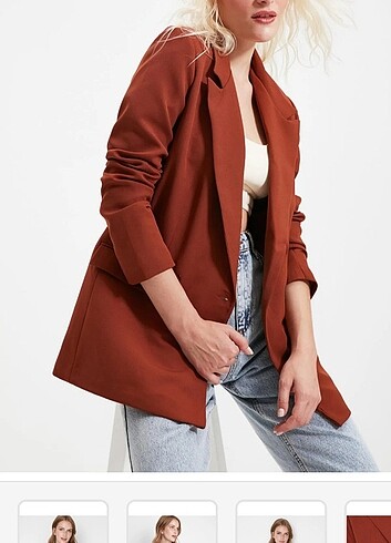 Blazer Ceket ve Gömlek 