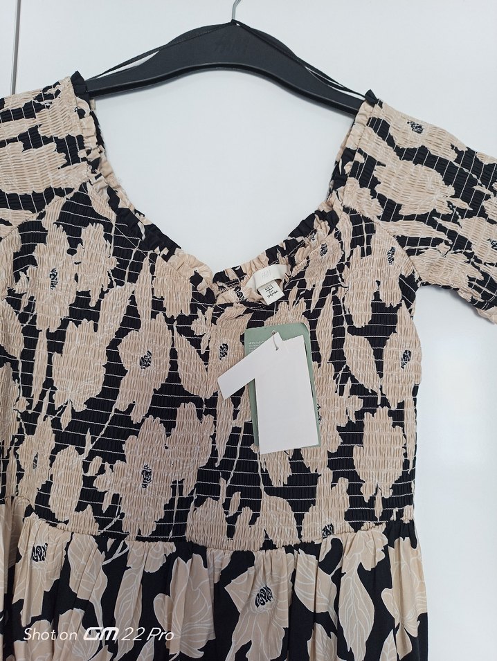 Bej Siyah Çiçekli Uzun Kadın Elbise - Görsel 3