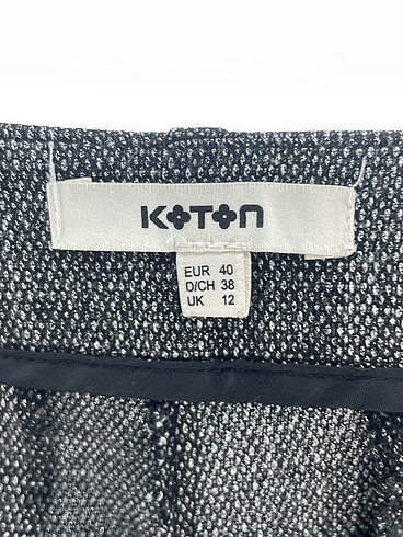 40 Beden çeşitli Renk Koton Düz Kesim %70 İndirimli.