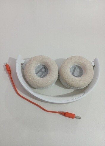 Beden JBL 560BT