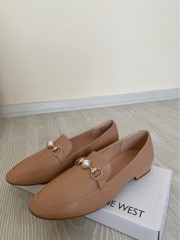 38 Beden ten rengi Renk Nine west