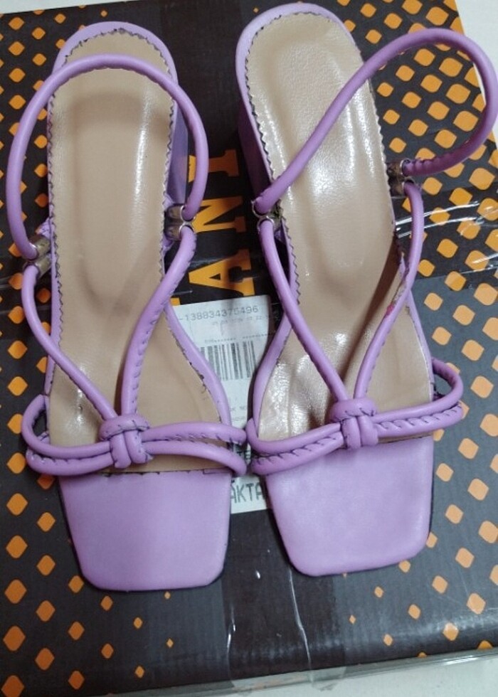 Topuklu ayakkabı - Görsel 5