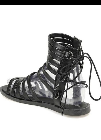 Zara Sandalet