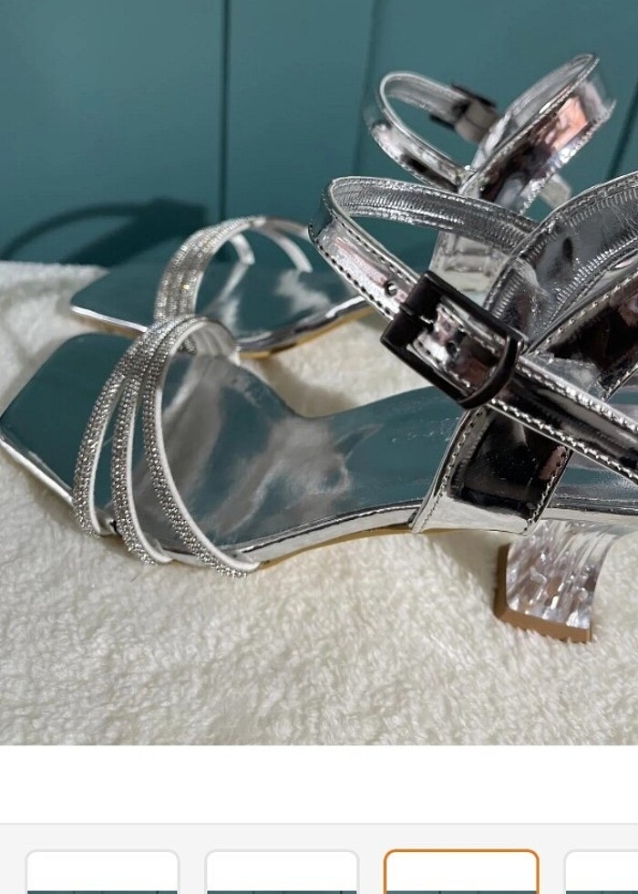 Gümüş renk burgu taşlı topuklu ayakkabı - Görsel 3