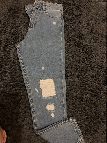 xs Beden Yırtık Jean