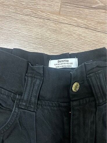 32 Beden Bershka pantolon