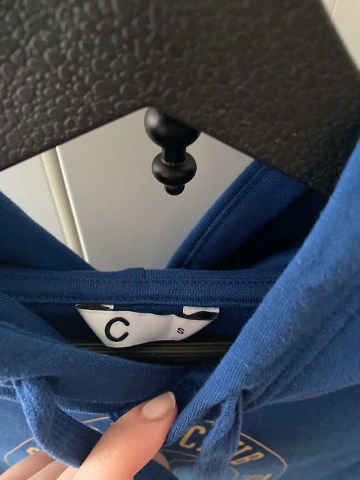 Kadın Mavi Kapüşonlu Sweatshirt Zincir Detaylı - Görsel 5