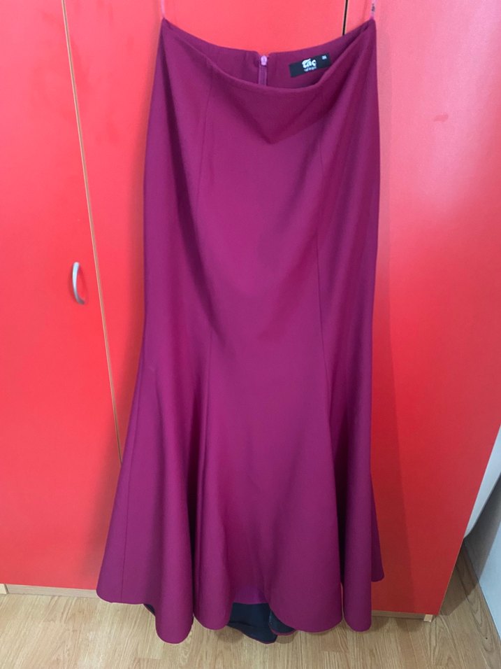 Uzun Bordo Straplez Nakışlı Abiye - Görsel 4