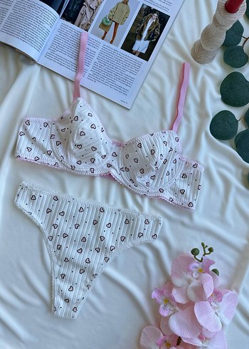 Çiçek Desenli Vintage Parisian Sütyen Seti - Görsel 4